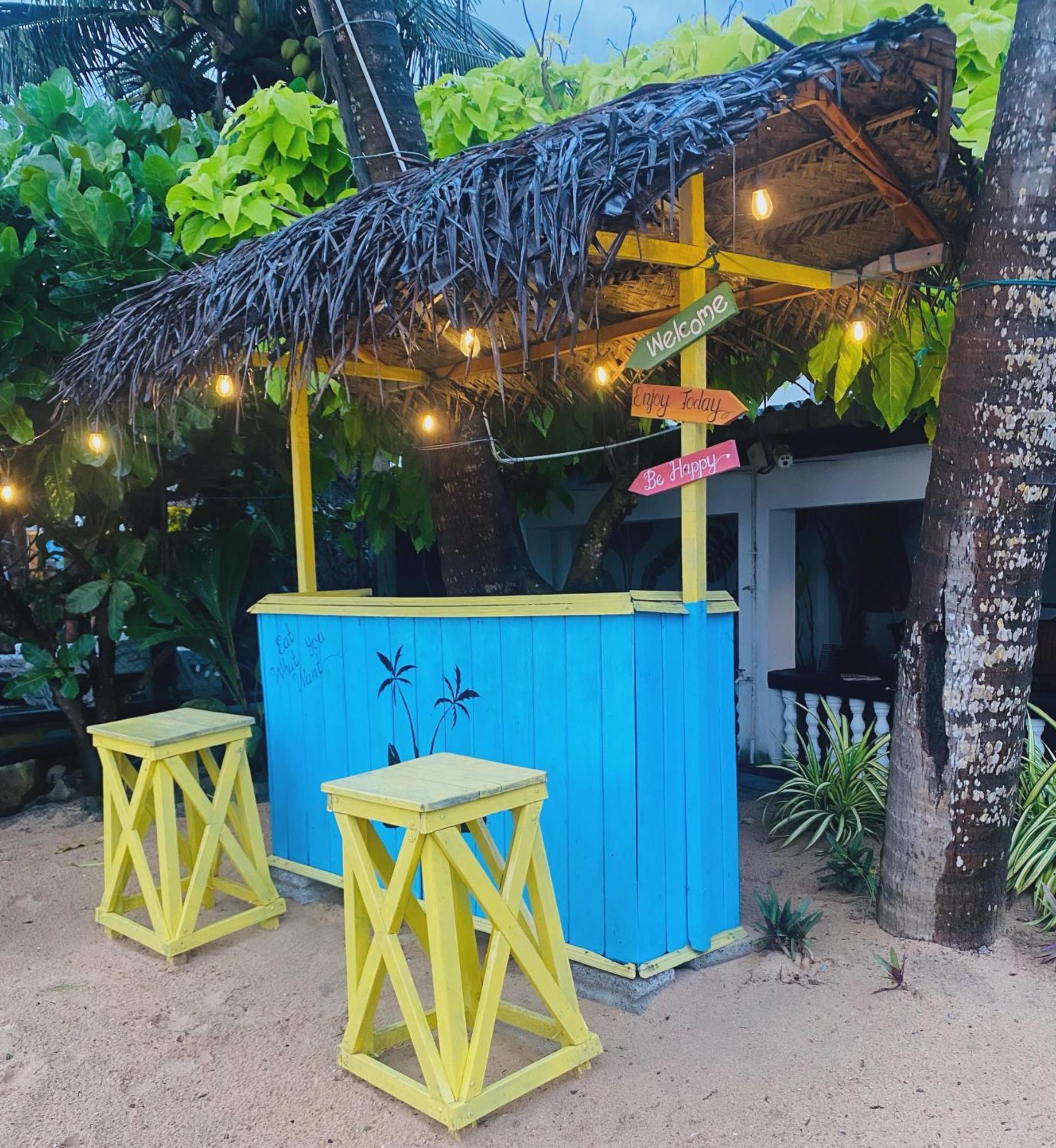 Sea Shine Guest House Hikkaduwa Buitenkant foto