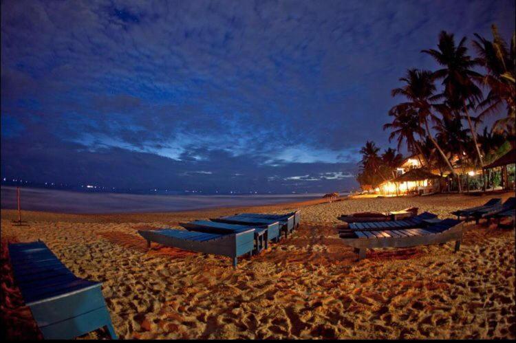 Sea Shine Guest House Hikkaduwa Buitenkant foto