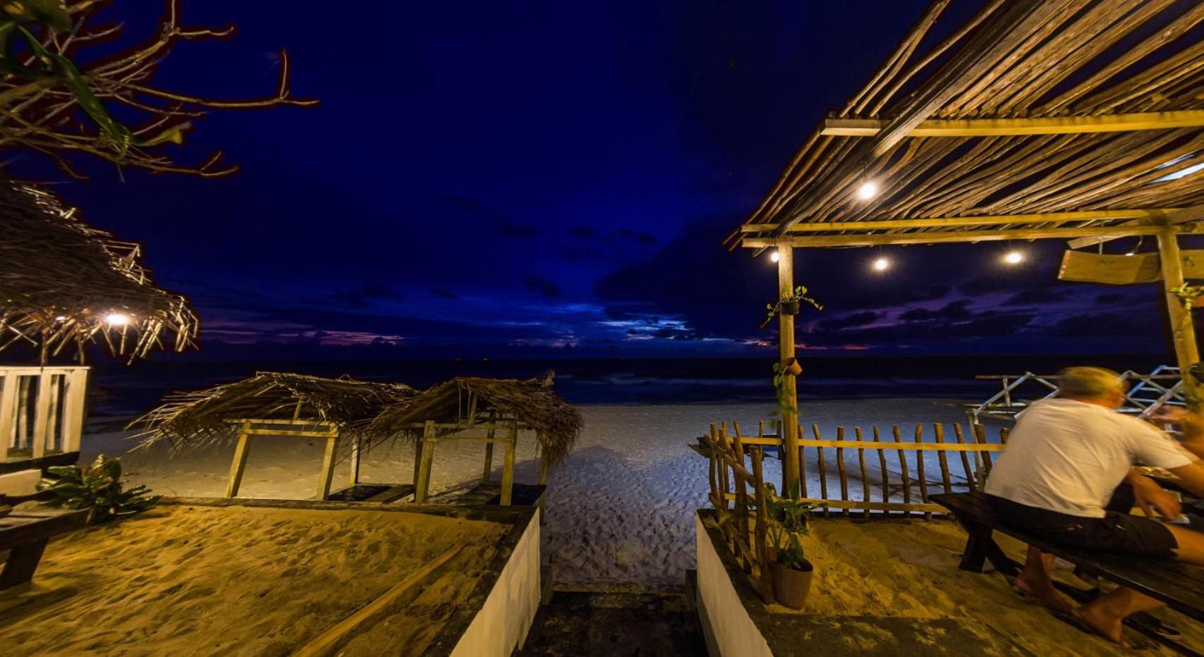 Sea Shine Guest House Hikkaduwa Buitenkant foto