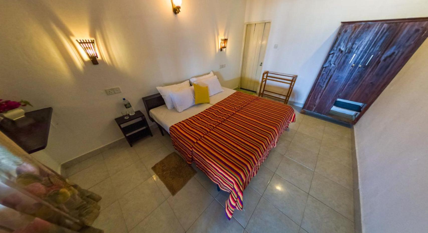 Sea Shine Guest House Hikkaduwa Buitenkant foto